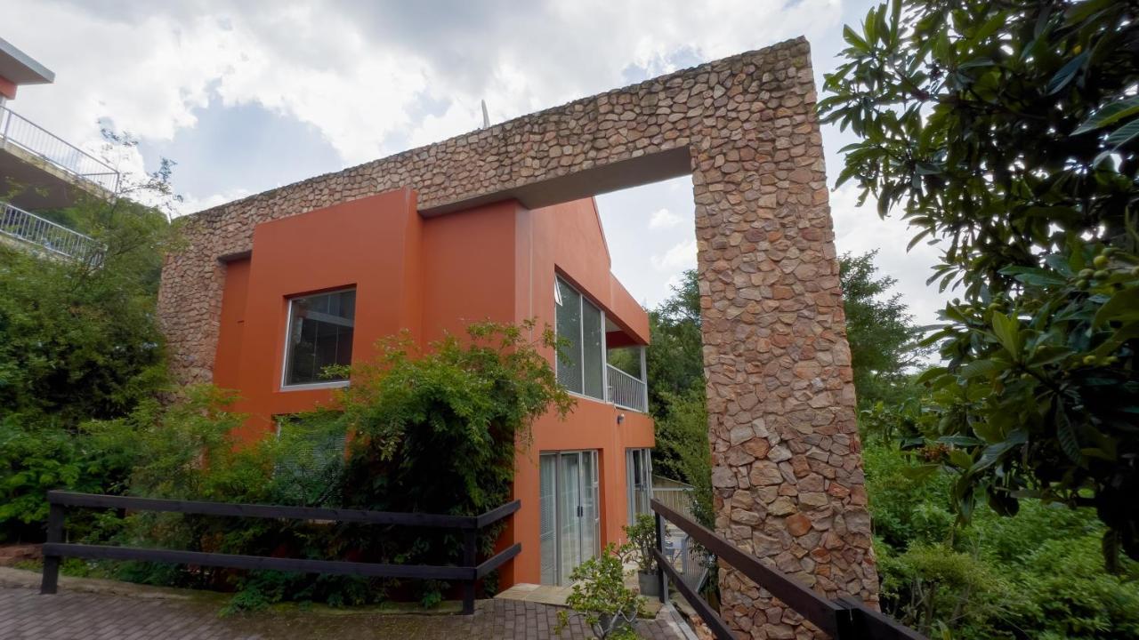 Orangerie Guest House Johannesburg Dış mekan fotoğraf
